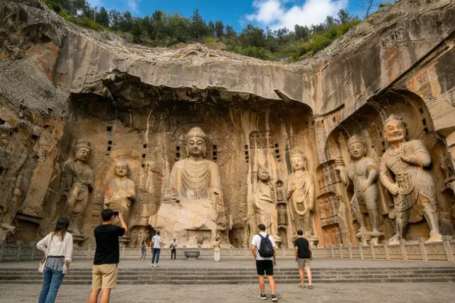 Temple Shaolin et grottes de Longmen avec spectacle de kung-fu
