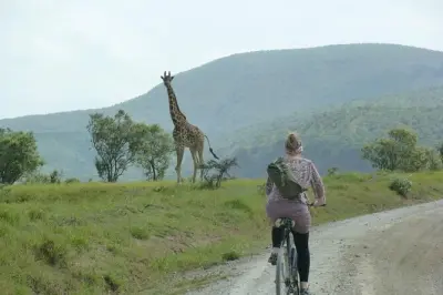 Hell's Gate & Lake Naivasha Tagestour: Radfahren, Wandern, Boot