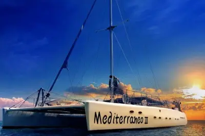 Katamaran-Sonnenuntergangsfahrten ab Protaras: Varosha & Kap Greco