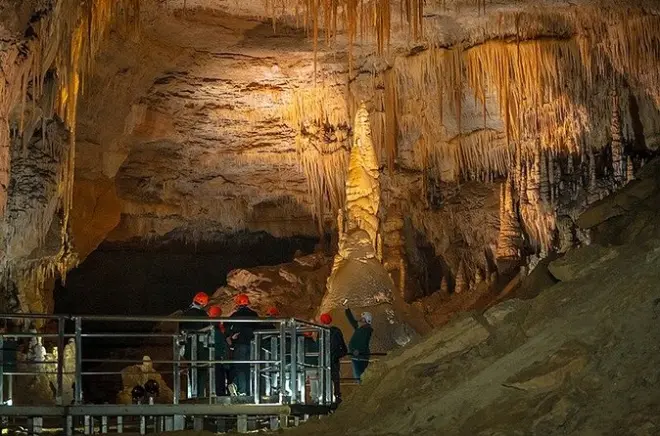 Sarcófagos de Karajia e caverna Quiocta: Tour em Chachapoyas