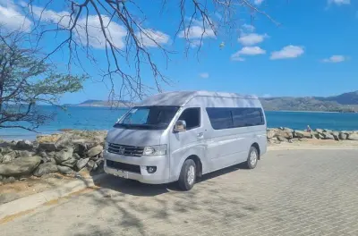 Private Transfer: Liberia Airport to Santa Teresa