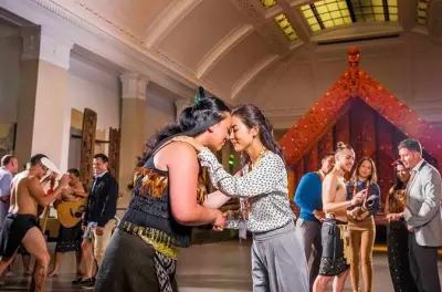 Auckland Māori Culture Tour: Private Guide & City Highlights