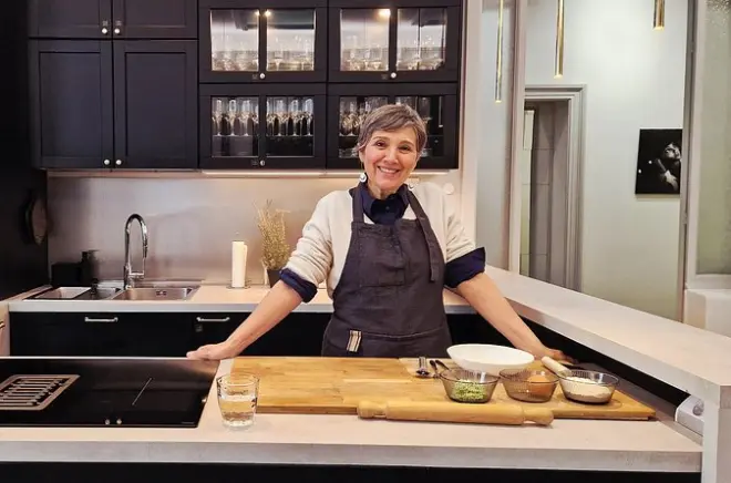 Aula de massa em Parma: Aprenda tortelli d'erbetta com vinho