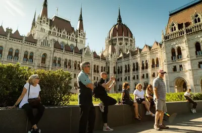 Visite à pied de Budapest avec déjeuner et billets coupe-file