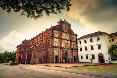 Goa Walking Tour: History, Culture, Art and Architecture