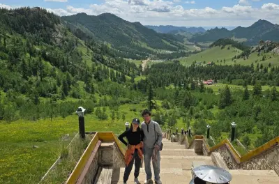 Estátua Chinggis Khaan e Parque Nacional Terelj passeio privado