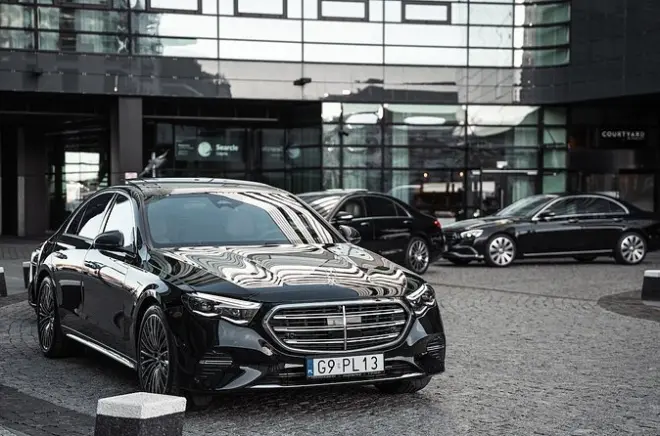 Privater Transfer von Torun nach Danzig im Mercedes mit Fahrer