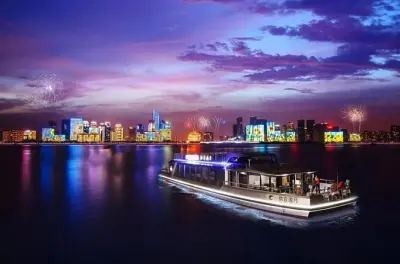 Tour serale a Hangzhou: Pagoda, via Hefang e crociera sul fiume