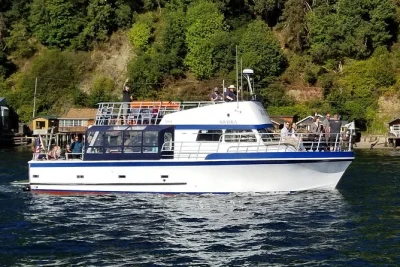 Vivi la brezza con una crociera al tramonto di 3 ore sul puget sound da gig harbor. ammira fox island, i ponti di tacoma, la fauna selvatica e le viste sul mt. rainier. tutte le tasse incluse.