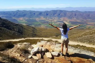 Swartberg Pass: Private Tour ab Oudtshoorn über 1.580 m Schotterweg