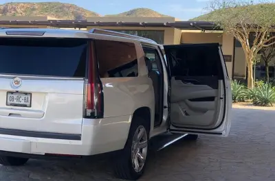 Transfert aéroport Los Cabos à Cabo San Lucas : Prise en charge privée avec chauffeur