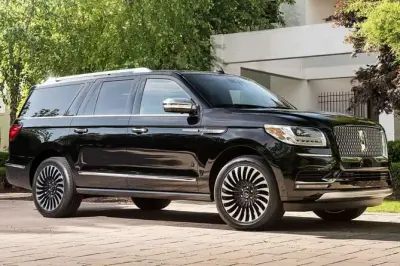 Buffalo Airport to Hotel Transfer: Private Sedan, SUV or Van