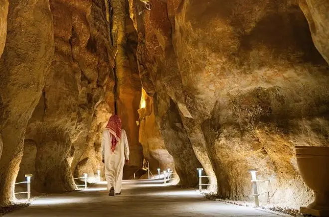 Al Qarah Mountain et souq Al Ahsa : Visite en 7 heures