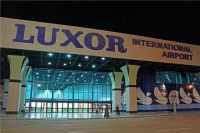 Luxor flughafentransfer vom hotel: zuverlässig, 24/7 mit erfahrenen fahrern. stressfrei und bequem zum flughafen – jetzt privat buchen.