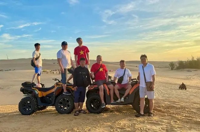 Mui Ne en quad : Dunes blanches et village de pêcheurs