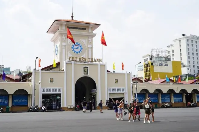 Escursione a Ho Chi Minh: Tour privato di Saigon con pranzo