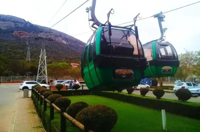 Magaliesberg Seilbahn Private Tour ab Johannesburg