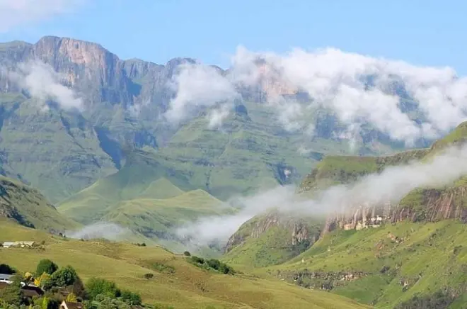 Sani Pass 4x4 depuis Durban : Le pub le plus haut d’Afrique