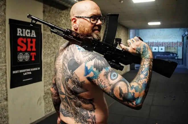 Indoor-Schießstand in Riga: Echte Waffen, verschiedene Pakete
