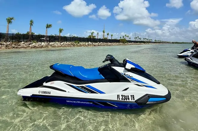 Jet-Ski-Verleih Florida Keys: Selbstgeführte 11-km-Buchtfahrt