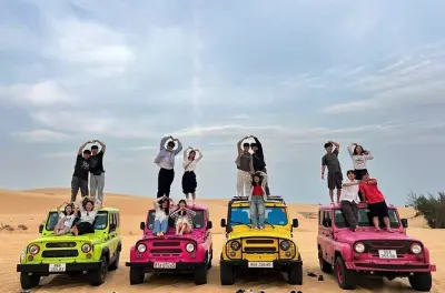 Mui Ne in quad: Dune di sabbia bianca e villaggio di pescatori