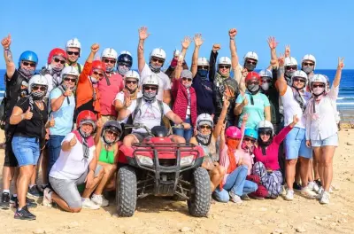 Safari nel deserto di Marsa Alam con quad, cammelli e stelle