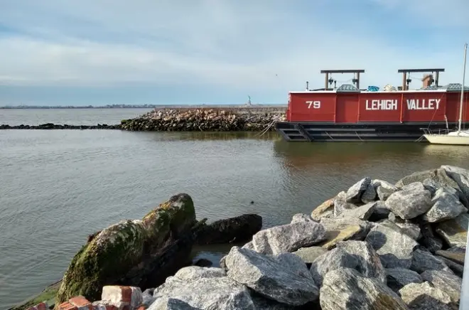 Red Hook revival : Créateurs et histoire du front de mer à Brooklyn