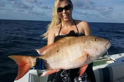 Private Deep Sea Fishing Charter Naples Florida: 33' Catamaran