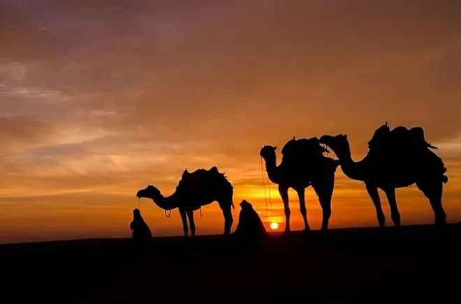 Tour de 4 jours dans le désert du Sahara de Marrakech à Merzouga