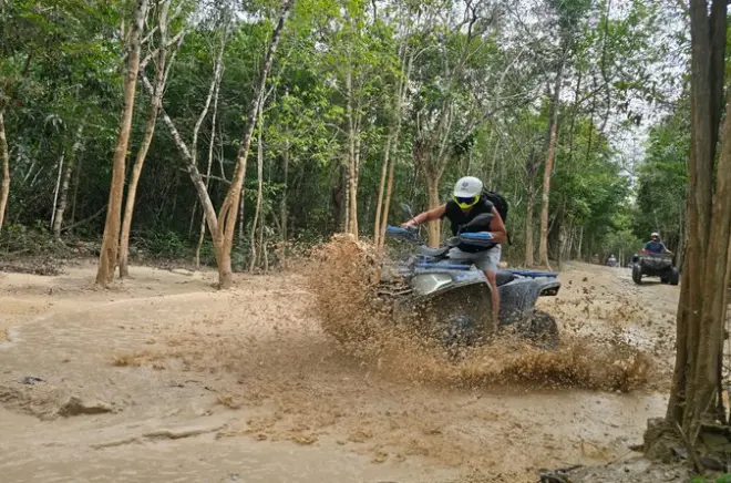 Schnorcheln in Cozumel: ATV, Cenote & Maya-Dorf