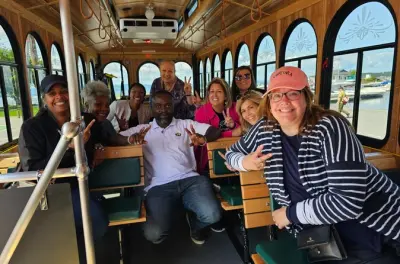 Trolley privé pour événements à Burlington : Jusqu’à 32 personnes