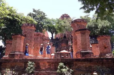 Excursion privée à Nha Trang : 5 arrêts avec déjeuner