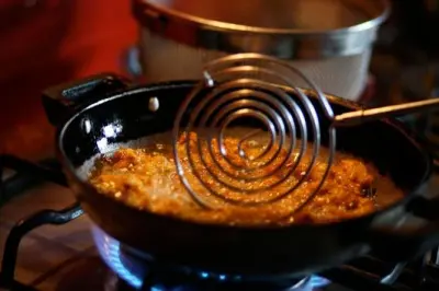 Aprende a preparar dosa y rasam en clase de cocina en Chennai