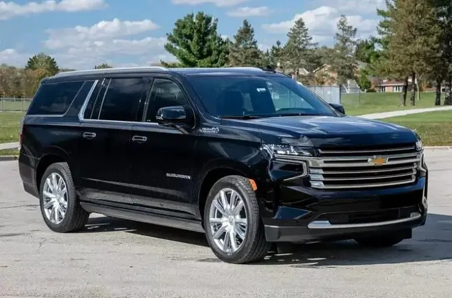 Traslado privado aeropuerto Orlando a Port Canaveral en SUV de lujo