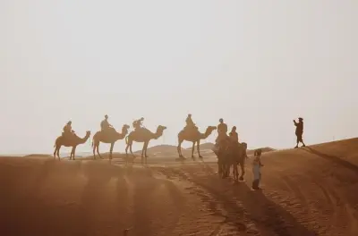 De Casablanca à Merzouga avec balade à dos de chameau dans le Sahara
