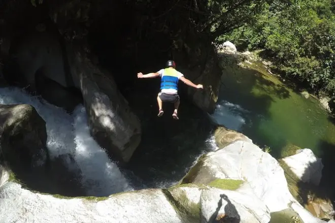 Canyoning Los Anillos: Slide, jump and rappel in Colombia