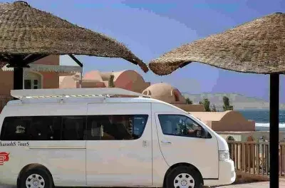 Traslado privado do aeroporto de Hurghada a El Quseir em até 2h