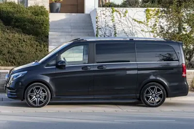 Transfert privé en Mercedes de Copenhague à l’aéroport CPH