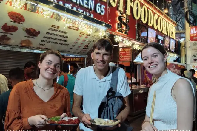 Geführter Abendspaziergang mit Street Food durch Hyderabad Altstadt