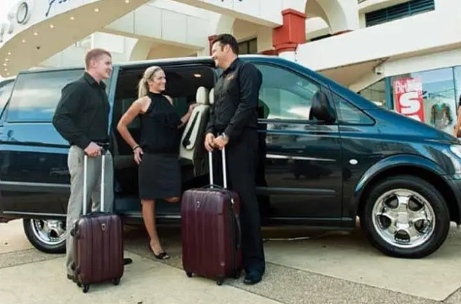 Privater Taxi-Transfer von Battambang nach Siem Reap: 3–4 Stunden