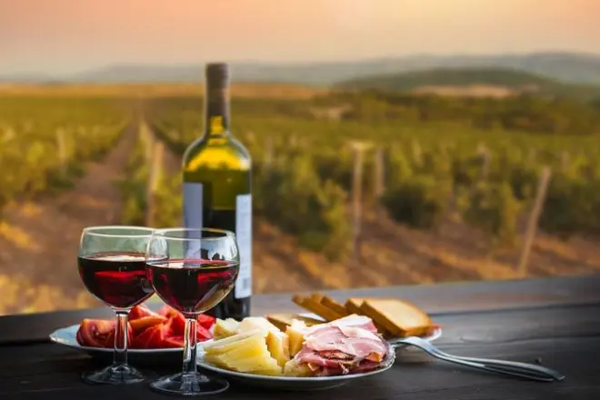 Parmigiano, prosciutto e cantina da Parma: Tre degustazioni