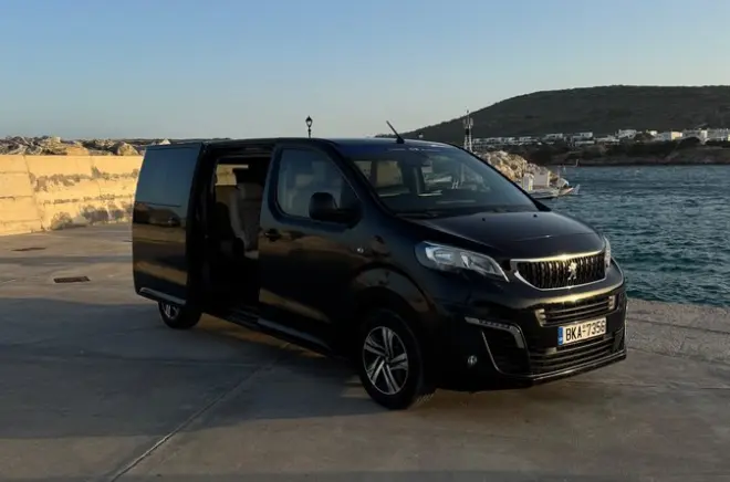 Private Transfer in Paros: Airport & Port Pickup