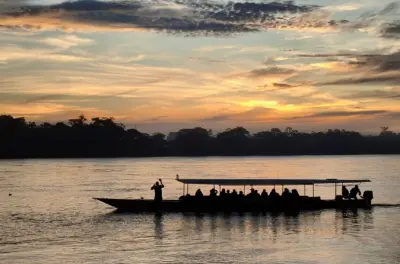 2-Day Tambopata Ziplining & Lake Sandoval Wildlife