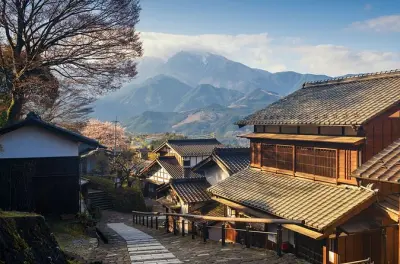 Nakasendo-Trail-Wanderung ab Nagoya: 8 km mit Poststädten