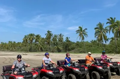 ATV-Tour in Ixtapa: Kleine Gruppen am Strand und Flüssen