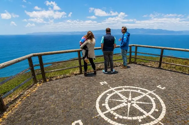 Pico Vulkanlagunen-Tour: Private Wanderung und UNESCO-Weinberge