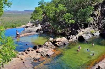Gunlom Falls Kakadu en 4x4 : Baignade dans les bassins supérieurs