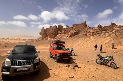 4x4 privato 2 giorni nel deserto da Merzouga a Erg Chebbi off-road