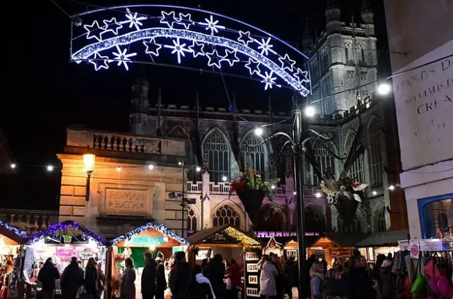 Mercado de Natal de Bath com opção de entrada nas Termas Romanas