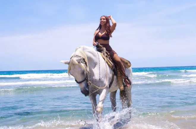 Équitation à Bucerias : Jungle, plage et dégustation de tequila